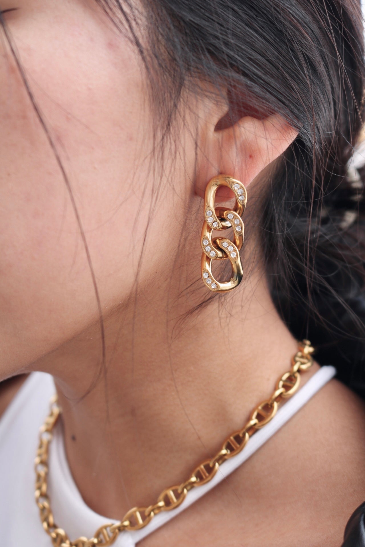 FAINA EARRING