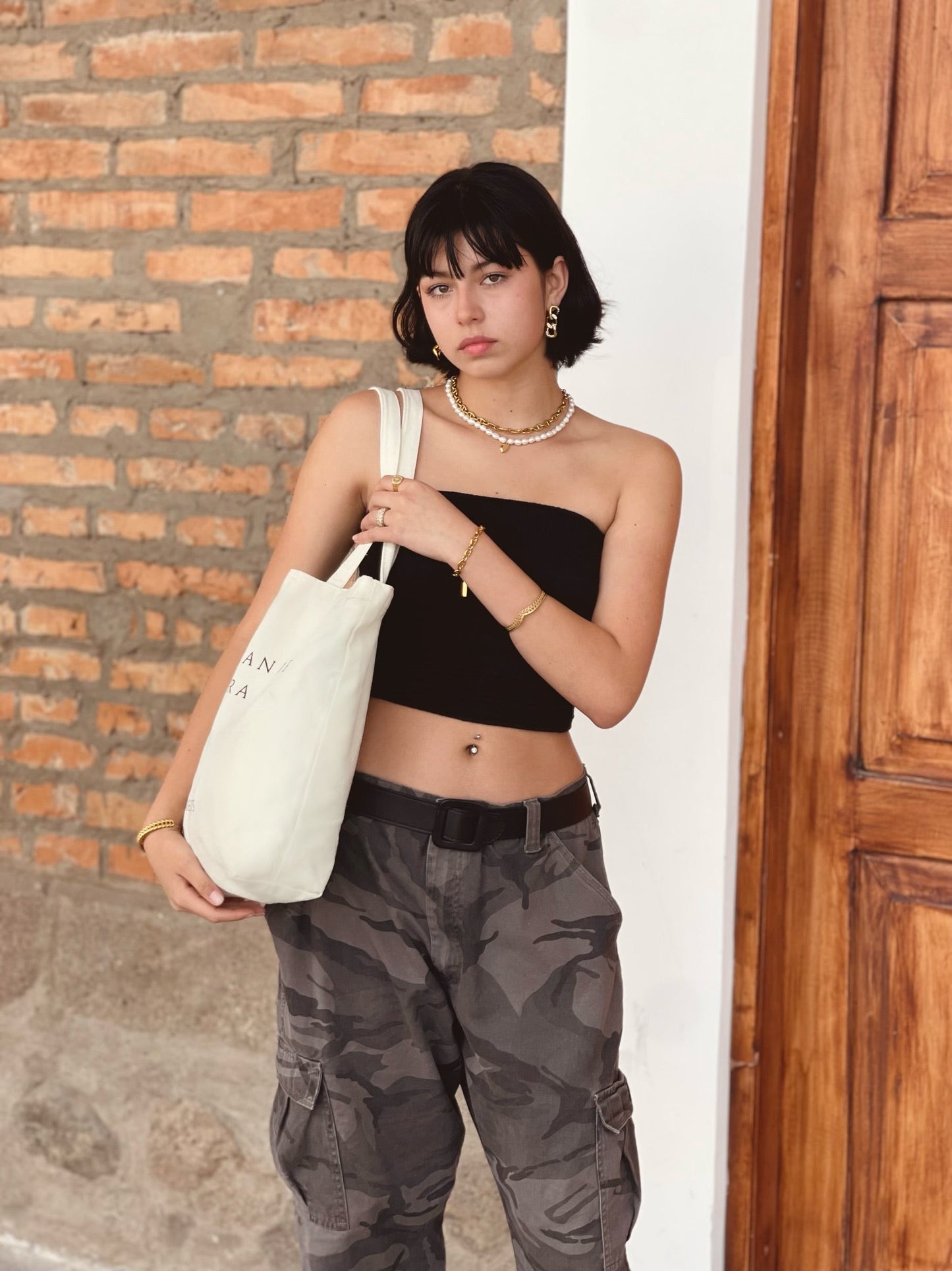 VIRGI TOTE BAG