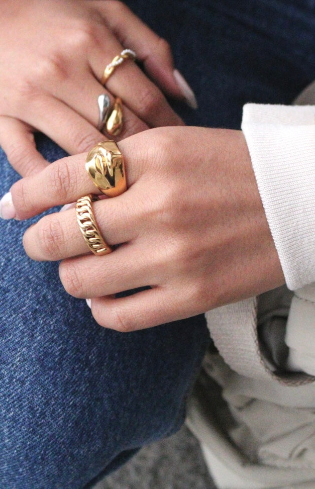 GESTURE RING